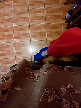 feet toes online show from February 2026 05:50:01 AM