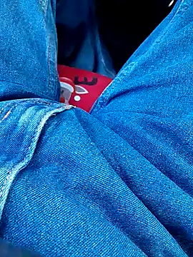 feet toes online show from January 2025 01:52:01 PM