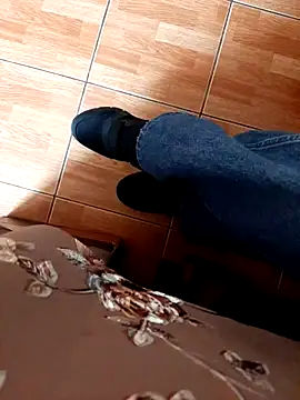 feet toes online show from December 2025 09:20:02 AM