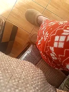 feet toes online show from March 2025 06:30:02 AM