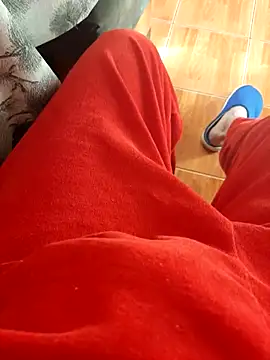 feet toes online show from May 2026 05:00:01 AM