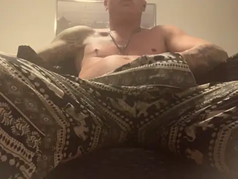 Tyyson03 online show from April 2026 06:16:01 PM