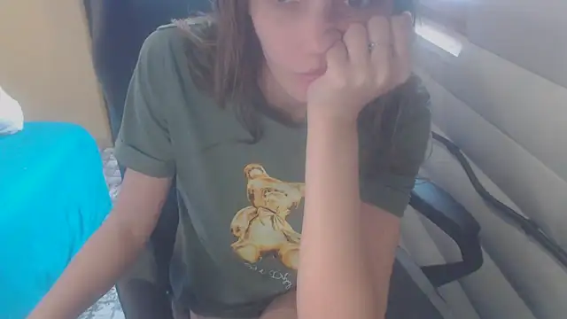 Laco-cO online show from November 2025 09:12:02 AM