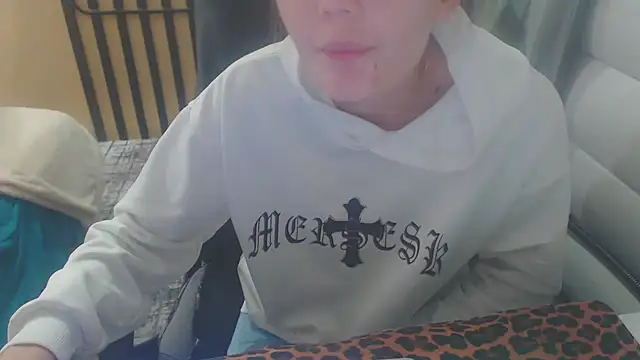 Laco-cO online show from October 2025 05:14:02 PM