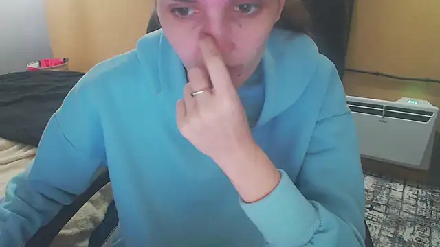 Laco-cO online show from November 2025 04:06:02 PM