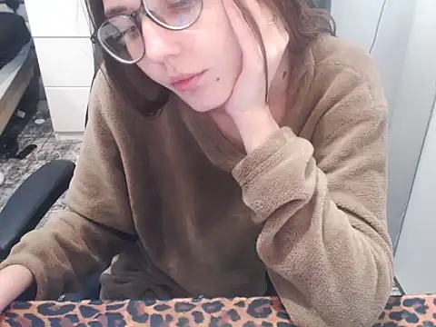 Laco-cO online show from December 2025 12:50:01 AM