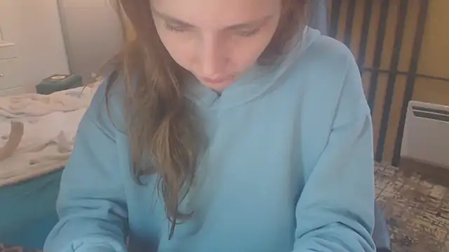 Laco-cO online show from November 2025 06:41:01 AM