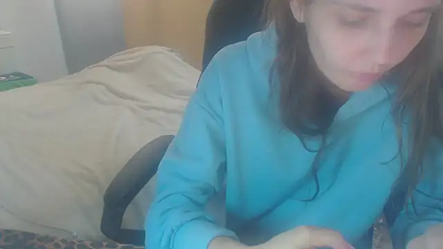 Laco-cO online show from November 2025 08:18:01 AM