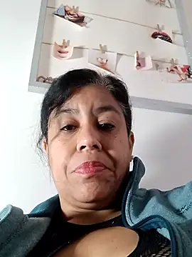 Snapshot of Molly_newman6 chatting on March 2025 11:16:01 AM Molly newman6 online show from March 2025 11:16:01 AM