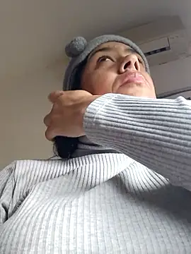 Molly newman6 online show from January 2026 12:22:01 PM