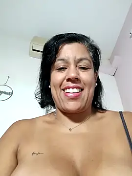 Snapshot of Molly_newman6 chatting on September 2025 05:13:01 AM Molly newman6 online show from September 2025 05:13:01 AM
