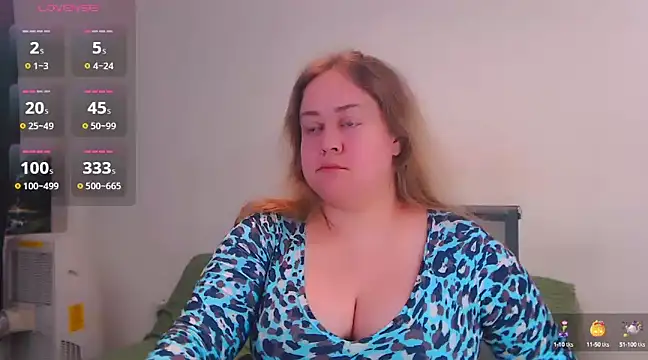 Snapshot of _Miss_K chatting on February 2025 07:49:02 PM Miss K online show from February 2025 07:49:02 PM