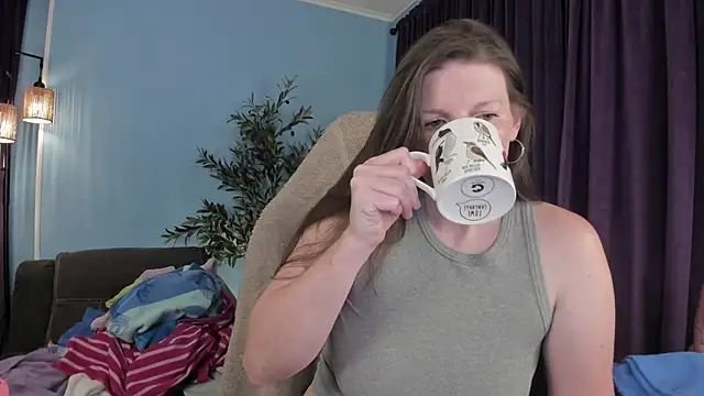 Kelly Carolina online show from April 2026 11:39:01 AM
