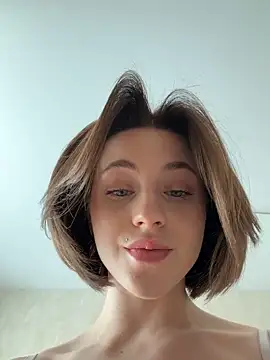 Camilla Railian online show from April 2026 05:56:02 AM