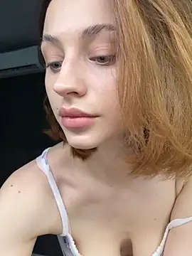 Snapshot of Camilla_Railian chatting on October 2025 12:00:01 AM Camilla Railian online show from October 2025 12:00:01 AM