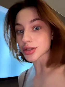 Snapshot of Camilla_Railian chatting on October 2025 04:09:02 PM Camilla Railian online show from October 2025 04:09:02 PM
