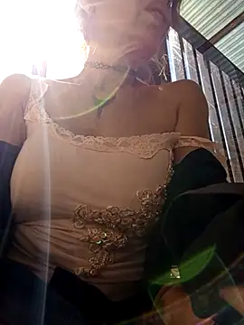 FrozenWaffle online show from March 2026 03:33:01 PM