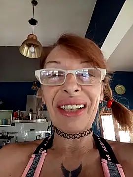 FrozenWaffle online show from February 2026 03:32:02 PM