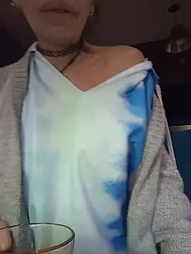 FrozenWaffle online show from May 2026 04:07:02 PM