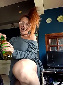 FrozenWaffle online show from September 2025 05:31:02 PM