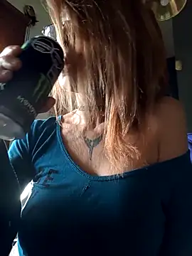 FrozenWaffle online show from April 2026 03:13:01 PM