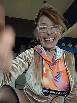 FrozenWaffle online show from May 2026 02:39:02 PM