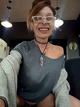 FrozenWaffle online show from May 2026 03:15:02 PM