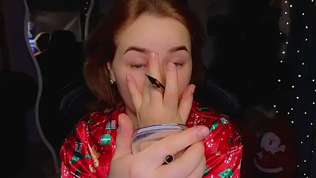 Mira Mermayd online show from December 2025 01:16:02 AM