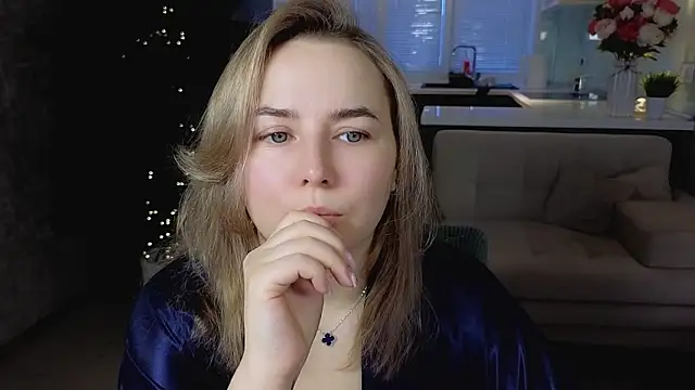 Mira Mermayd online show from March 2026 01:11:01 AM