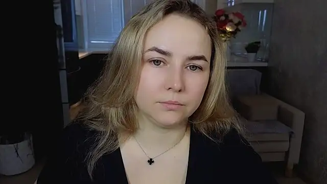 Snapshot of Mira_Mermayd chatting on April 2026 01:29:02 AM Mira Mermayd online show from April 2026 01:29:02 AM
