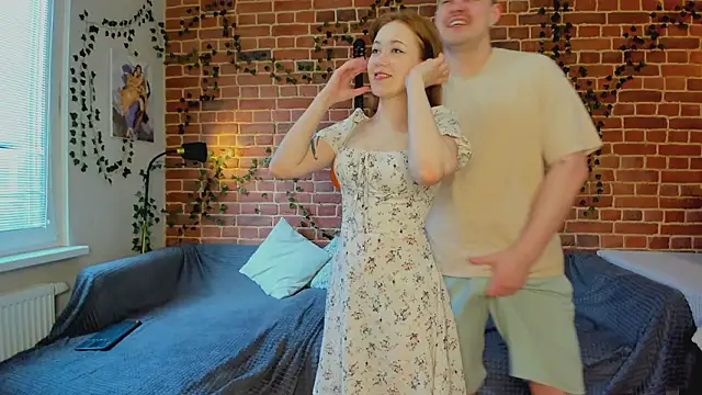 yamy yamy yamy online show from March 2026 11:33:02 AM