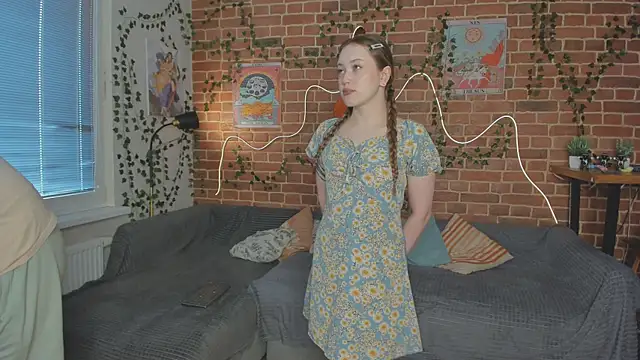 yamy yamy yamy online show from October 2025 01:01:02 PM