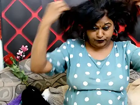 Snapshot of indian_glitter chatting on March 2025 09:24:02 AM indian glitter online show from March 2025 09:24:02 AM