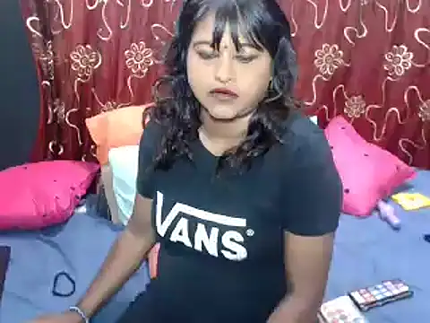 Snapshot of indian_glitter chatting on December 2025 12:29:01 PM indian glitter online show from December 2025 12:29:01 PM