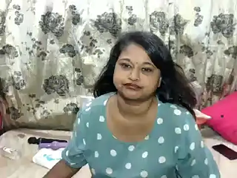 Snapshot of indian_glitter chatting on October 2025 08:40:02 PM indian glitter online show from October 2025 08:40:02 PM