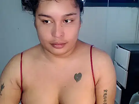 Snapshot of Hardcore_Tgirl chatting on June 2026 11:53:02 PM Hardcore Tgirl online show from June 2026 11:53:02 PM