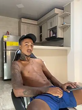 YeremiBrowm online show from April 2026 08:15:02 PM