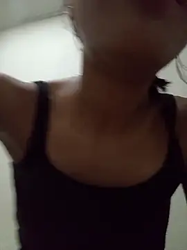 Karmakuro online show from April 2026 10:38:02 PM