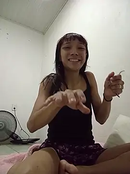 Karmakuro online show from March 2026 11:36:02 AM