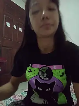 Karmakuro online show from April 2026 12:36:02 AM