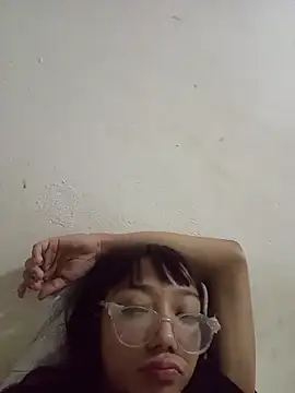 Snapshot of Karmakuro chatting on February 2026 02:09:02 AM Karmakuro online show from February 2026 02:09:02 AM