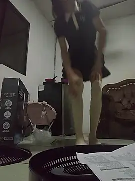 Snapshot of Karmakuro chatting on February 2026 01:25:02 AM Karmakuro online show from February 2026 01:25:02 AM