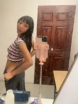 Snapshot of Karmakuro chatting on January 2026 05:31:02 PM Karmakuro online show from January 2026 05:31:02 PM