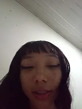 Snapshot of Karmakuro chatting on February 2026 07:51:01 AM Karmakuro online show from February 2026 07:51:01 AM