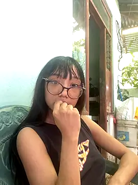 Karmakuro online show from September 2025 07:46:02 PM