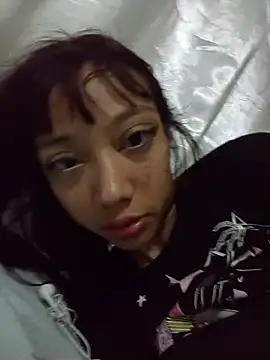 Snapshot of Karmakuro chatting on February 2026 05:18:02 AM Karmakuro online show from February 2026 05:18:02 AM