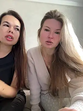AngelMiaM online show from April 2026 07:54:02 AM