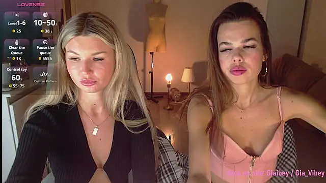 AngelMiaM online show from February 2026 06:09:02 PM