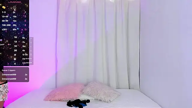 Snapshot of VioletaSotter chatting on March 2025 12:06:02 PM VioletaSotter online show from March 2025 12:06:02 PM