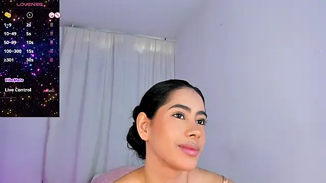 Snapshot of VioletaSotter chatting on May 2026 12:36:02 PM VioletaSotter online show from May 2026 12:36:02 PM